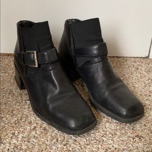Nine West booties